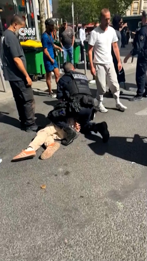Detik-detik Teror Pisau di Prancis Dibekuk Polisi