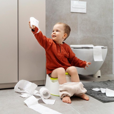 5 Cara Mengajarkan Anak Toilet Training dengan Mudah