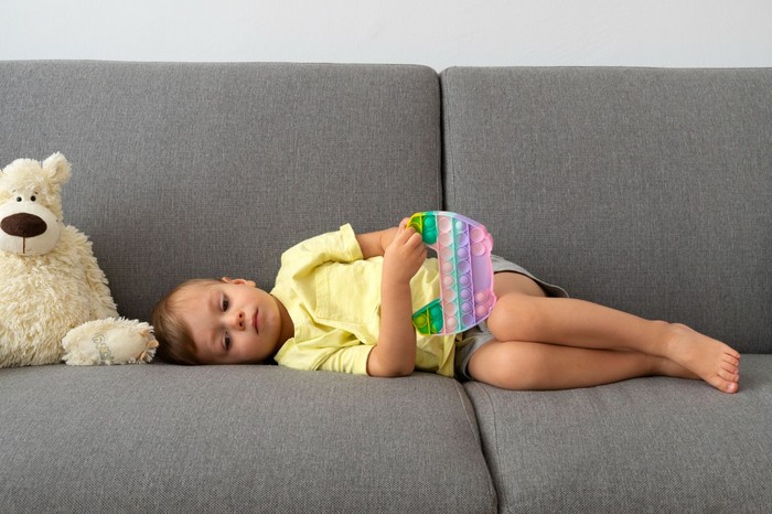 cara mengajarkan anak toilet training yang mudah