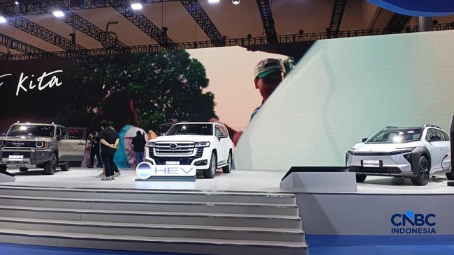 Toyota Pamer 3 Model Baru di GIIAS 2026 – Hybrid, Bensin, dan BEV