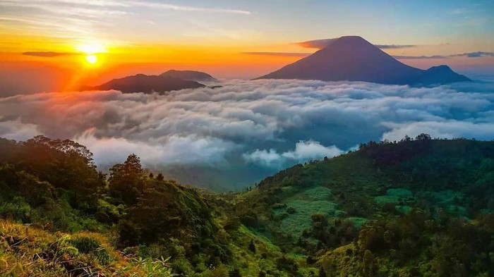 5 Destinasi Wisata Terbaik di Dieng yang Wajib Dikunjungi Bulan Agustus