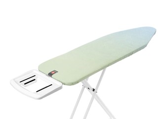 Sering Setrika Numpuk? Meja Setrika Adjustable Ini Bisa Jadi Solusi Jangka Panjang