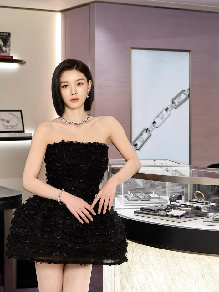 Kim Yoo Jung resmi diperkenalkan sebagai maison ambassador Messika pada Juli 2026
