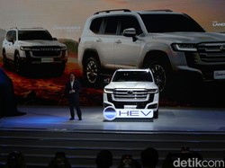 Strategi Multi-Pathway Bikin Toyota Jadi Raja Otomotif Dunia dan Indonesia