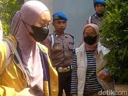 KPK Angkut Istri Bupati Anom-Sekda Pemalang Pakai Bus ke Jakarta