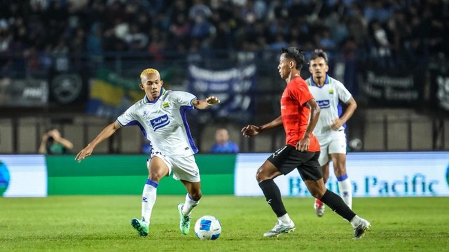 Persib Bandung mengalahkan DPMM FC 1-0 dalam laga lanjutan Piala Presiden 2026.