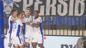Persib Bandung mengalahkan DPMM FC 1-0 dalam laga lanjutan Piala Presiden 2026.