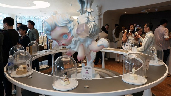 Character-themed desserts are displayed at Pop Mart's first international bakery during their media day at Resorts World Sentosa in Singapore July 29, 2026. REUTERS/Edgar Su