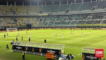 Berita Panas dari Dunia Sport CNN : Hasil Piala Presiden 2026: Gulung PSMS, Persebaya Raih Tiket Semifinal