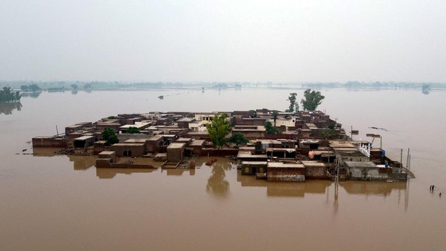 Penampakan Kota Tenggelam Dihajar Hujan Dahsyat, Makan Ratusan Nyawa