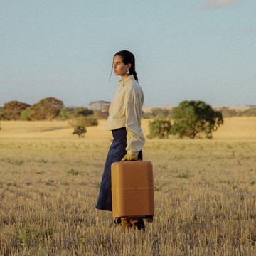 Brand Australia JULY Resmi Hadir di Indonesia, Tawarkan Koper Sesuai Tipe Traveling