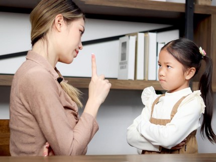 7 Masalah yang Bisa Dialami Anak jika Sering Dianggap Dewasa Sejak Kecil