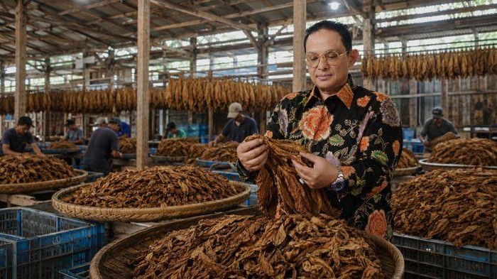 PT Jasmira Sultan Tobacco merupakan perseroan terbatas yang terdaftar di Indonesia dengan alamat terdaftar di Jalan Kemang Raya No. 72 N, Jakarta Selatan.