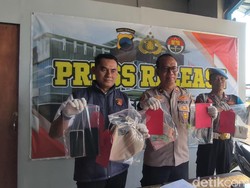Wanita Dijambret di Genuk Semarang Saat Dibonceng Pacar