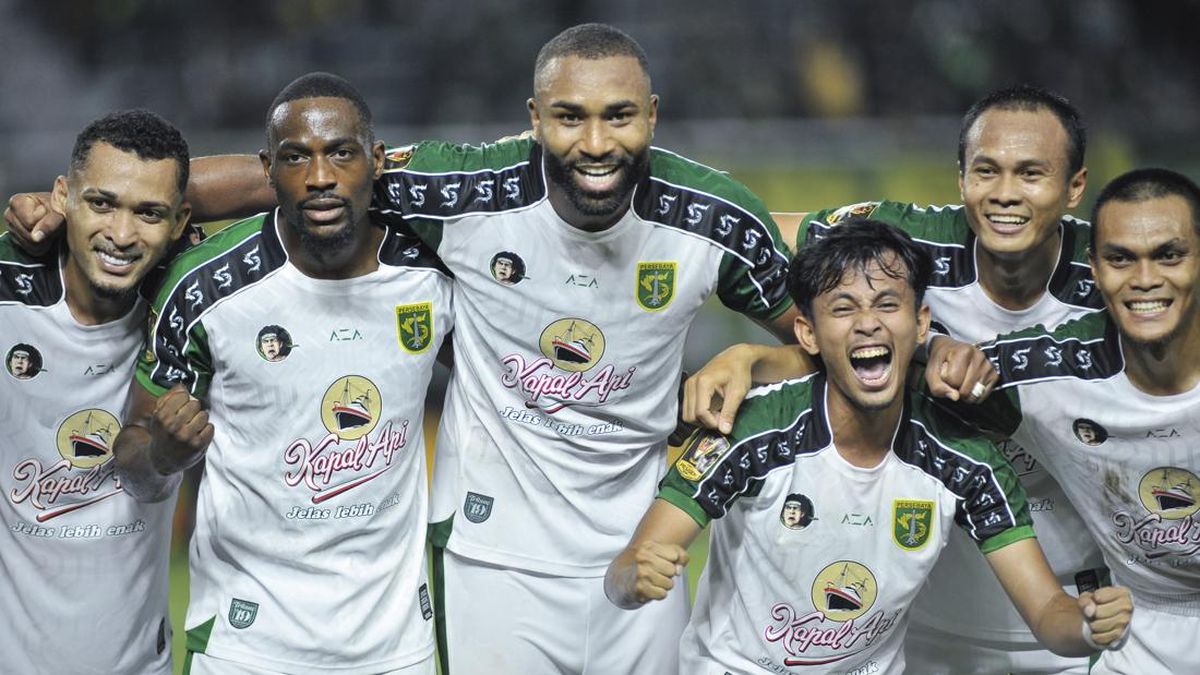 FOTO: Persebaya Hajar PSMS, Lolos ke Semifinal Piala Presiden