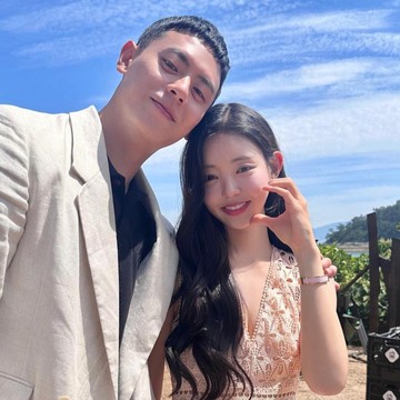 Plot Twist! Lee Gwan Hee dan Yoo Si Eun 'Single's Inferno 3' Umumkan Jalinan Asmara