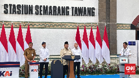 Prabowo resmikan hasil renovasi tahap pertama bangunan cagar budaya Stasiun Semarang Tawang, Kota Semarang, Jawa Tengah, Kamis (30/7).