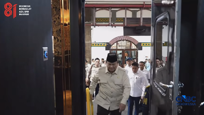 Cerita Prabowo Ungkap Jejak Soekarno di Stasiun Semarang Tawang