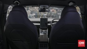 Sejumlah merek mobil China masuk ke daftar 10 besar mobil terlaris selama Juli 2026. (CNN Indonesia/Adhi Wicaksono)