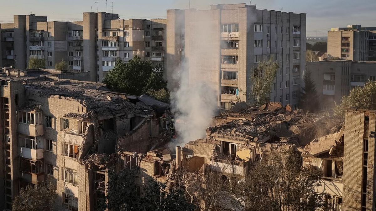 Serangan Drone Rusia Hantam Mal Ukraina, 16 Orang Tewas