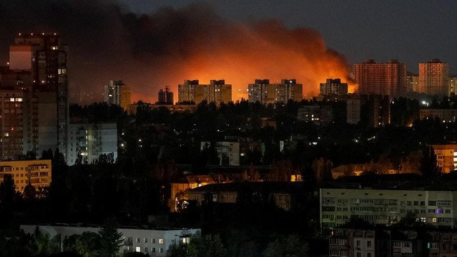 Rusia Luncurkan Rudal Balistik ke Jantung Ukraina, Begini Kondisinya