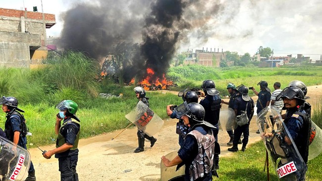 Bentrokan Umat Hindu dan Muslim di Nepal