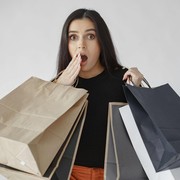 4 Ciri Kepribadian yang Orang yang Suka Belanja Tanpa Pikir Panjang