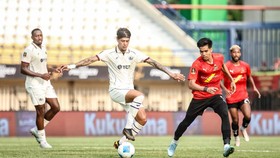 Arema FC lolos ke semifinal Piala Presiden 2026 usai tekuk DPMM 2-0.