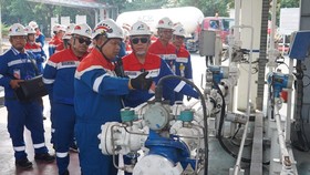 BNR - PERTAMINA 132/245 - PAKET BILLCOMM