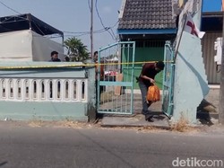 Usai Ekshumasi, Sampel Jenazah Pegawai Kejari Mojokerto Dibawa ke Lab