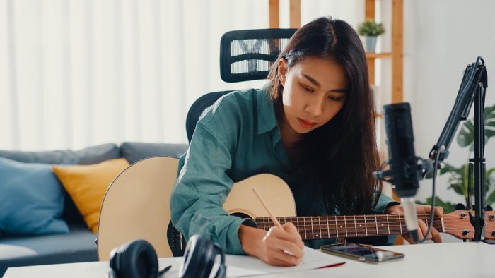 Merasa Lelah dengan Rutinitas? Coba Lakukan 6 Hobi Ini!
