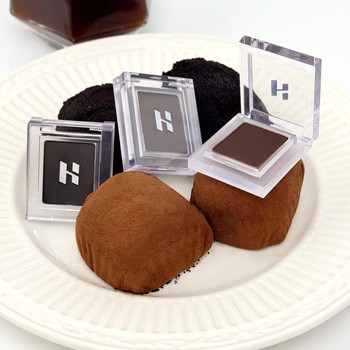 Terinspirasi Dubai Chewy Cookie, Holika Holika Hadirkan Gel Liner Bertekstur Chewy