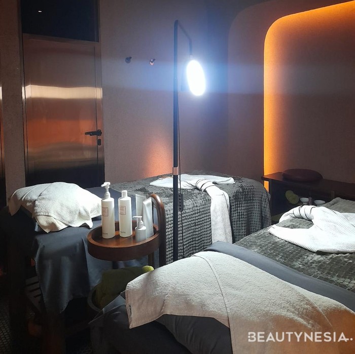 Menikmatia facial di VIDA Spa bersama rangkaian produk Swissline