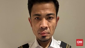 Pilot maskapai asing asal Malaysia, Mohd Saufi bin Othman (MSO) ditangkap tim gabungan Bareskrim Polri dan Bea Cukai Bandara Soekarno-Hatta usai kedapatan membawa narkotika jenis sabu dan ekstasi.