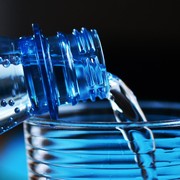 6 Merek Air Mineral Termahal di Dunia, Air Putihnya 'Orang Have'
