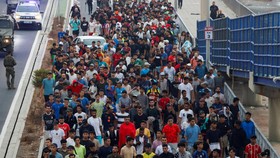 Israel Diduga Dalangi Migran Maroko Serbu Ceuta Spanyol