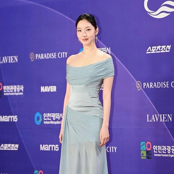 Kim Go Eun Dapat Daesang! Simak Daftar Lengkap Pemenang Blue Dragon Series Awards 2026