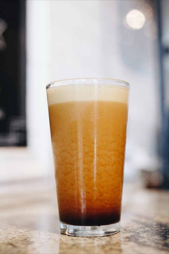Nitro Cold Brew melambangkan pribadi September yang teliti, teratur, dan menghargai kualitas. Karakternya yang sederhana tetapi berkelas sesuai dengan sifat perfeksionis pemilik bulan ini./ Foto: pinterest.com