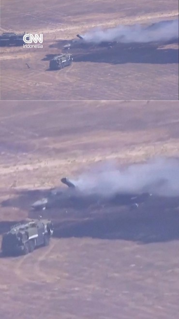 Sebuah pesawat F-35B Korps Marinir jatuh di dekat landasan pacu Pangkalan Udara Miramar, California pada Jumat (31/7).
