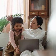 3 Kalimat Diucap Orang Tua yang Membentuk Mental Tangguh Anak Menurut Pakar