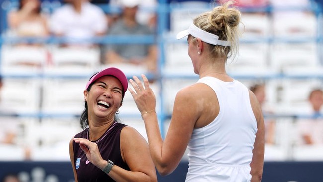 WASHINGTON, DC - AUGUST 01: Aldila Sutjiadi of Indonesia and Erin Routliffe of New Zealand celebrate during a women's doubles championship match against Makoto Ninomiya of Japan and Andreja Klepac of Slovenia on day six of the Mubadala DC Open 2026 a
