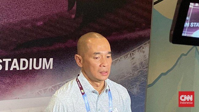 Kurniawan Dwi Yulianto mendapar pujian dari Unai Emery meski tim Indonesia All Stars kalah 1-3 dari Aston Villa di Stadion Utama Gelora Bung Karno, Senayan, Jakarta, Sabtu (1/8) malam.