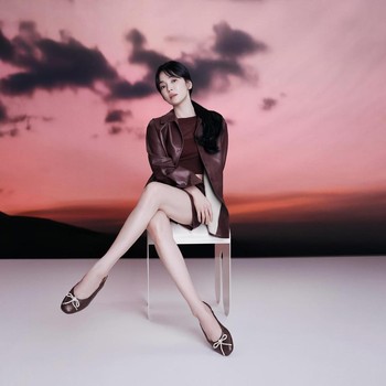 5 Gaya Fashion Song Hye Kyo yang Tampak Awet Muda di Usia 40-an