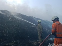 Kebakaran TPA Troketon Klaten Padam Usai 15 Jam Terbakar