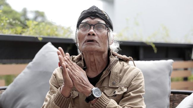 Aktor senior Zainal Abidin atau yang dikenal sebagai Diding Boneng
