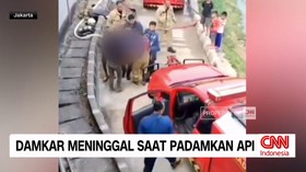 Damkar Gugur Saat Padamkan Api, Kebakaran Hebat Terjadi di Jakarta