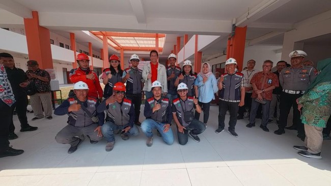 Purbaya Tinjau SR Garapan Waskita, Tegaskan Dukung Indonesia Emas