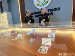 Lelang Barang Bukti Serentak, Kejati Jatim Targetkan Penerimaan Rp 40 M