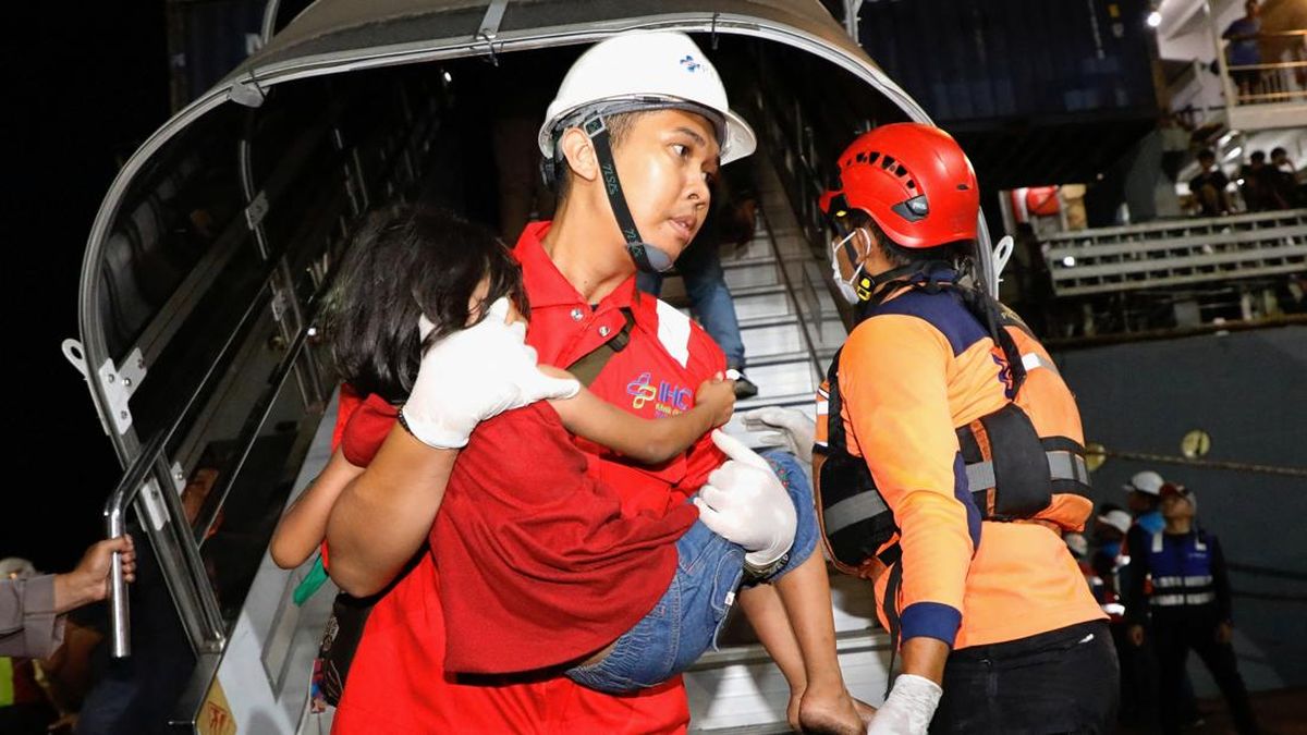 Menhub Akui Manifest KM Mutiara Sentosa 2 yang Terbakar Simpang Siur