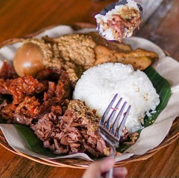 5 Kuliner Legendaris yang Masih Bisa Dinikmati hingga Kini